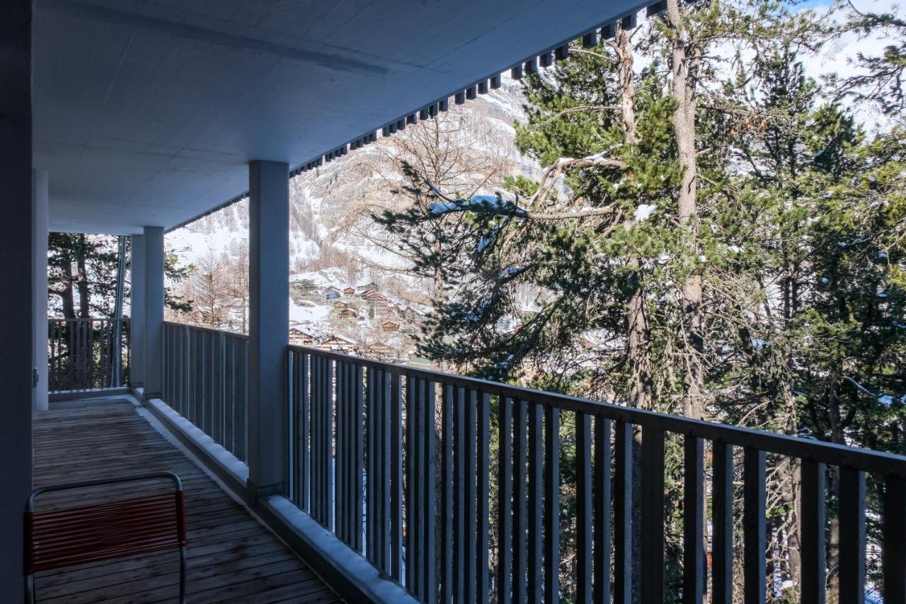Legendär Aparthotel 4*